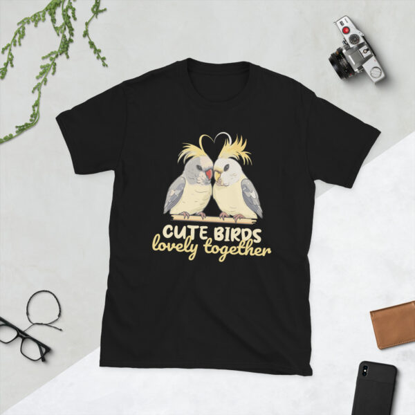 „Süße Nymphensittiche“ – Unisex T-Shirt mit liebevollem Vogel-Design