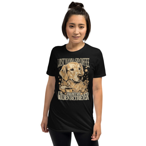 „Golden Retriever & Kaffee“ – Lustiges Unisex T-Shirt für Hundefreunde
