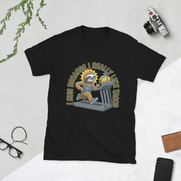 „Faultier auf dem Laufband“ – Lustiges Taco Unisex-Shirt für Chiller