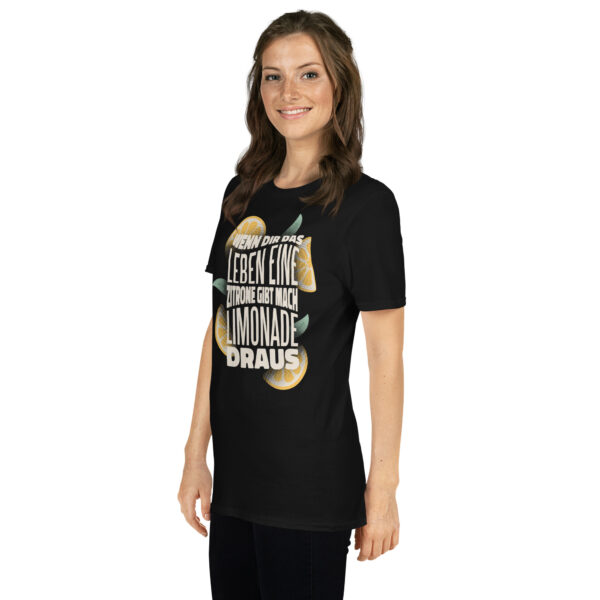 „Wenn dir das Leben Zitronen gibt…“ – Lustiges Unisex T-Shirt mit Spruch & Zitronenmotiv – Bild 4
