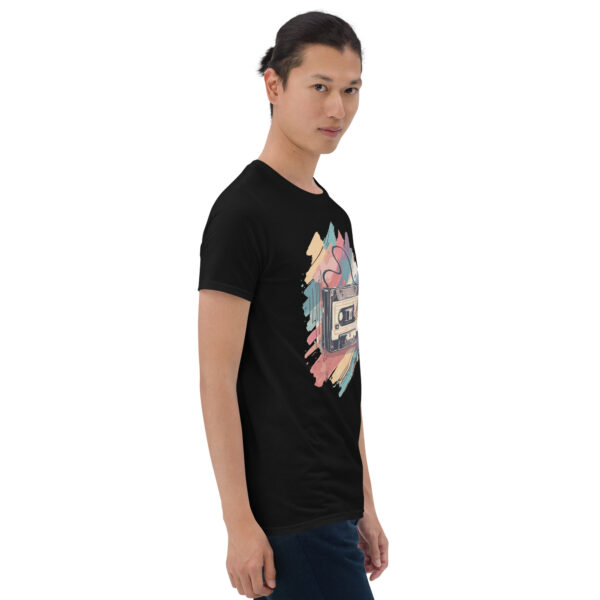 „Retro Kassetten-Design“ – Unisex T-Shirt für Musikfans & Vintage-Liebhaber – Bild 7
