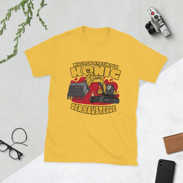 „König der Baustelle“ – Unisex T-Shirt im Bagger-Design für Handwerker – Bild 9