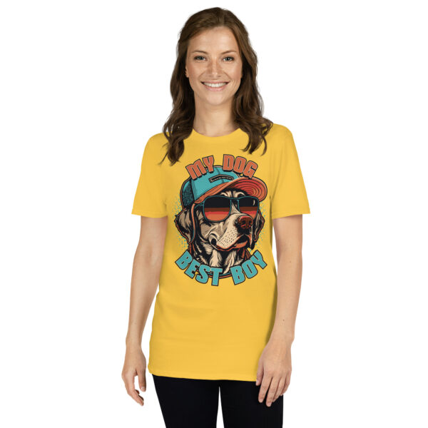 „My Dog Thinks I’m Cool“ – Lustiges Unisex T-Shirt für Hundefreunde – Bild 26
