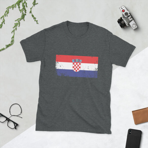 „Kroatien Flagge Vintage“ – Unisex T-Shirt im Retro-Fanstyle – Bild 8