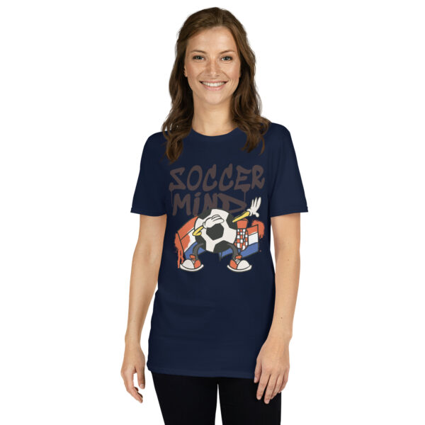„Soccer Mind“ – Kroatien Fußball T-Shirt mit Gehirn-Motiv (Unisex)
