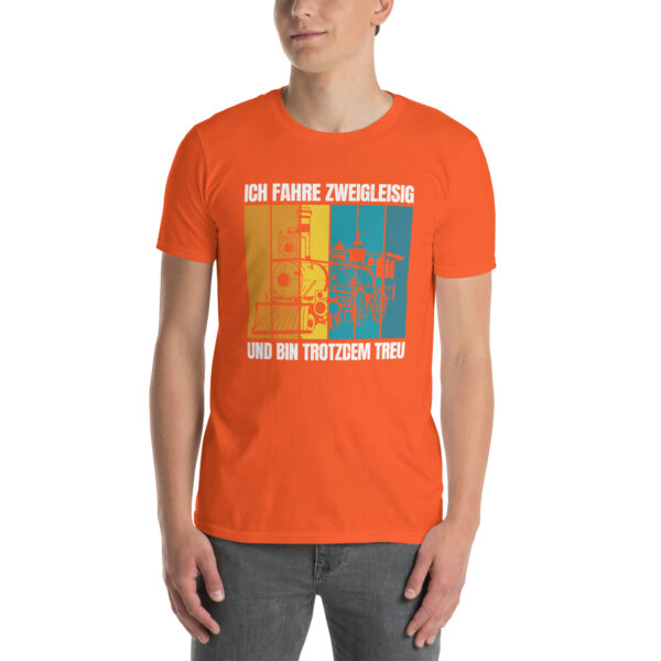 „Ich fahre zweigleisig“ – Lustiges Eisenbahn Unisex-Shirt mit Wortspiel – Bild 21