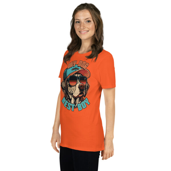 „My Dog Thinks I’m Cool“ – Lustiges Unisex T-Shirt für Hundefreunde – Bild 22