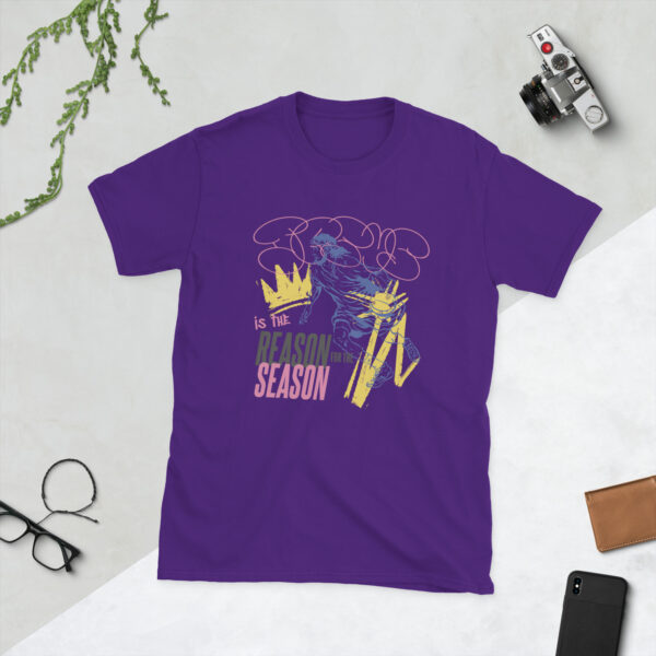 „Jesus is the Reason for the Season“ – Unisex T-Shirt mit spirituellem Design für Christen – Bild 5