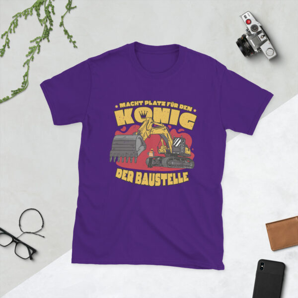 „König der Baustelle“ – Unisex T-Shirt im Bagger-Design für Handwerker – Bild 4