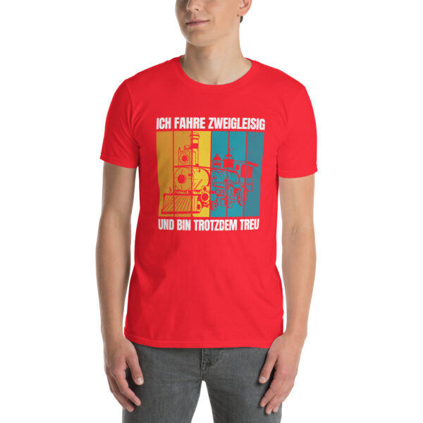„Ich fahre zweigleisig“ – Lustiges Eisenbahn Unisex-Shirt mit Wortspiel – Bild 17