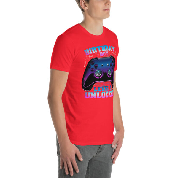 „Birthday Boy Level 9 Unlocked“ – Lustiges Unisex T-Shirt für Gamer-Kinder – Bild 23