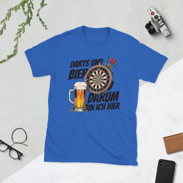 „Darts & Bier“ – Lustiges Unisex T-Shirt für Dartspieler & Kneipenfans