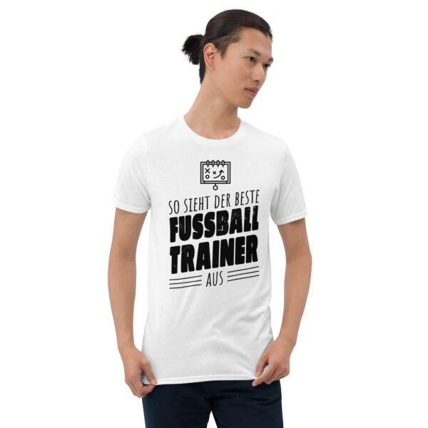 „So sieht der beste Fußballvater aus“ – Unisex T-Shirt für Fußball-Dads – Bild 25