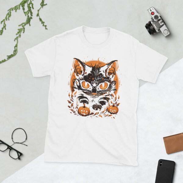 „Mystische Halloween-Katze“ – Unisex T-Shirt mit stilvollem Katzen-Motiv
