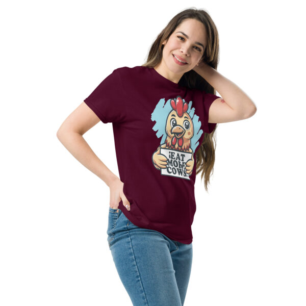 „Eat More Cows“ – Witziges Hühner T-Shirt für Fleischliebhaber (Unisex) – Bild 3