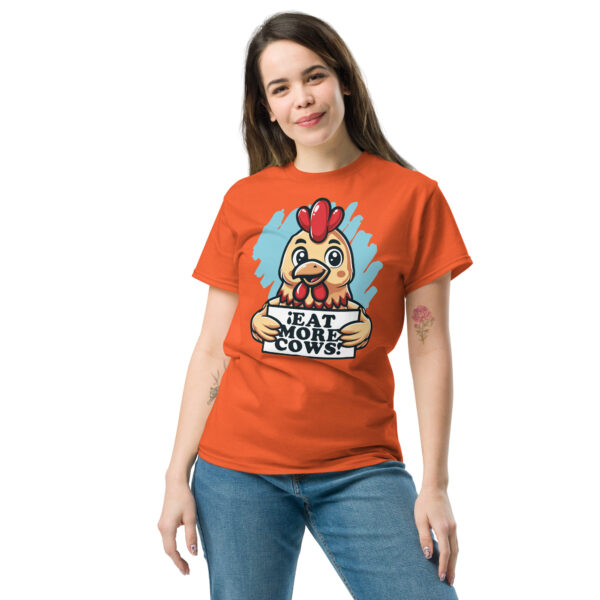 „Eat More Cows“ – Witziges Hühner T-Shirt für Fleischliebhaber (Unisex)