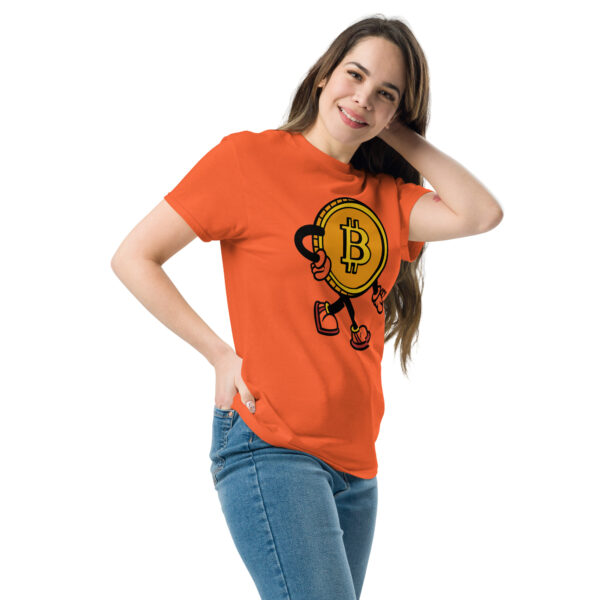 „Bitcoin Walker“ – Unisex T-Shirt mit lustigem Krypto-Motiv für Bitcoin-Fans – Bild 8