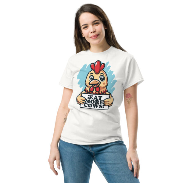 „Eat More Cows“ – Witziges Hühner T-Shirt für Fleischliebhaber (Unisex) – Bild 16